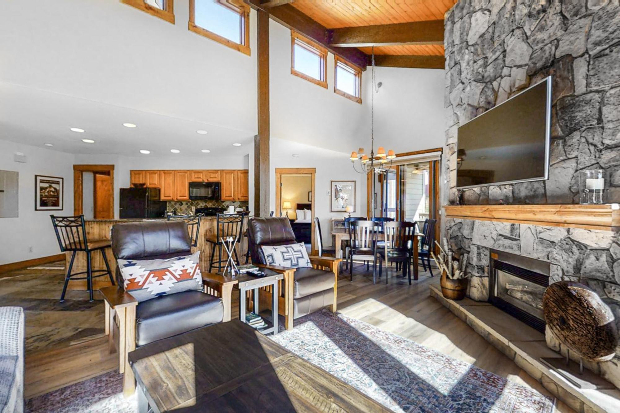 The Lodge At Steamboat By Vacasa Steamboat Springs Room photo